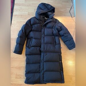 Aritzia Black Super Puff